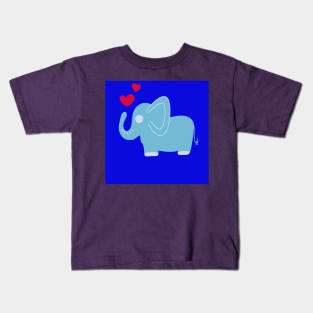 Cute little elephant with red hearts Kids T-Shirt